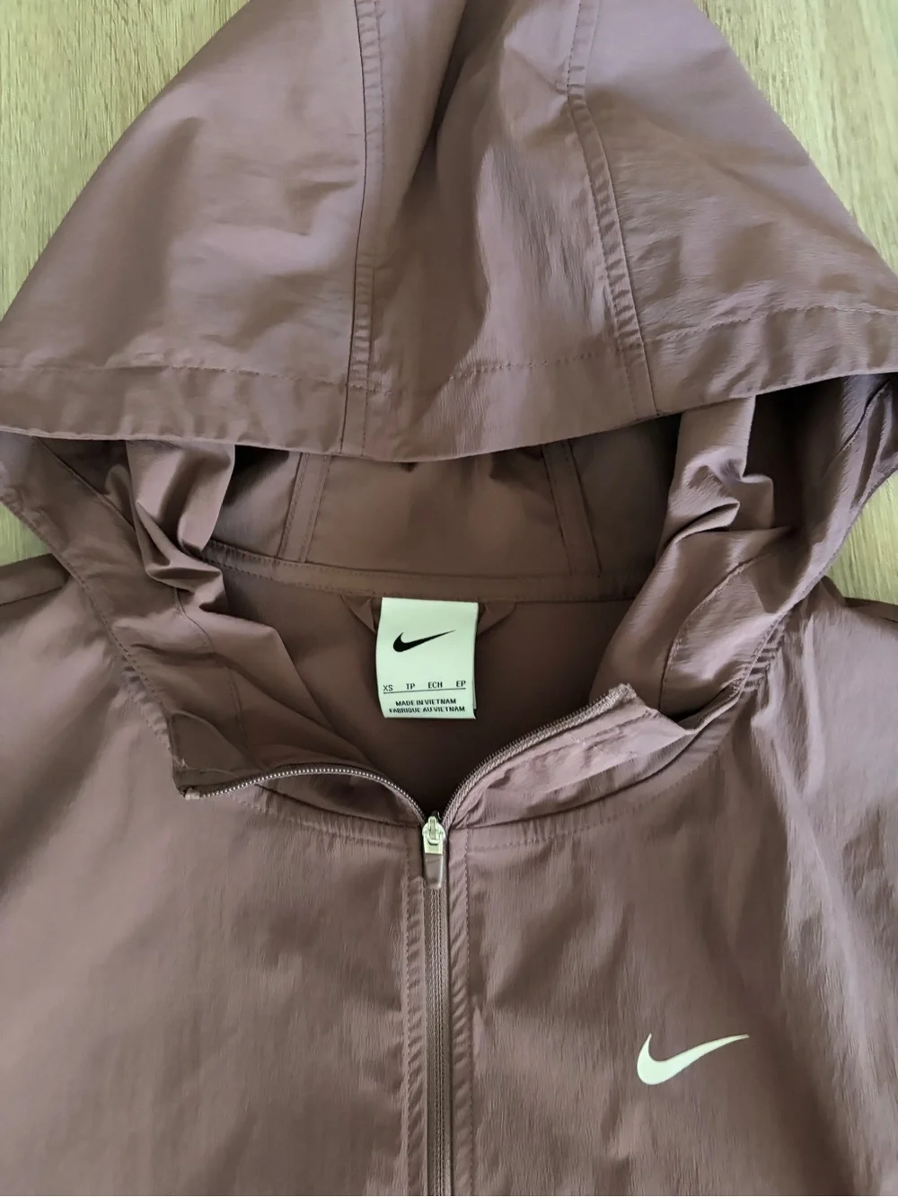 Nike Purple Hooded Windbreaker Lightweight Jacket